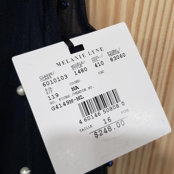 Ladies Size 16 Dress - Picture 8 of 8